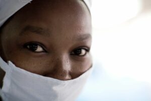 We stand out for vegetable oils | waxes | and hydrolates in premum quality for the European and US-American food, cosmetics, and pharma market. For example, our employees and partners wear protection covers, and face masks to adress strict hygiene standards.
