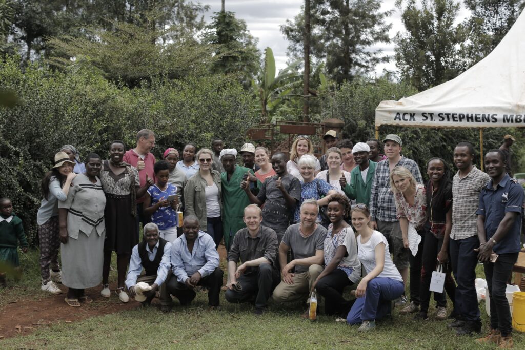 Eine Gruppe - ein internationales Netzwerk. naturamus unterstützt seine Partner so weit wie möglich, wie hier: die Limbua Group mit Sitz in Embu (Kenia)